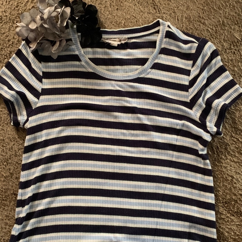 Tie Front Blue and White Shirt ~S~